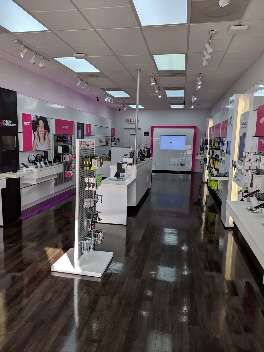 Interior photo of T-Mobile Store at Parkwood Ave & Fm 518, Friendswood, TX