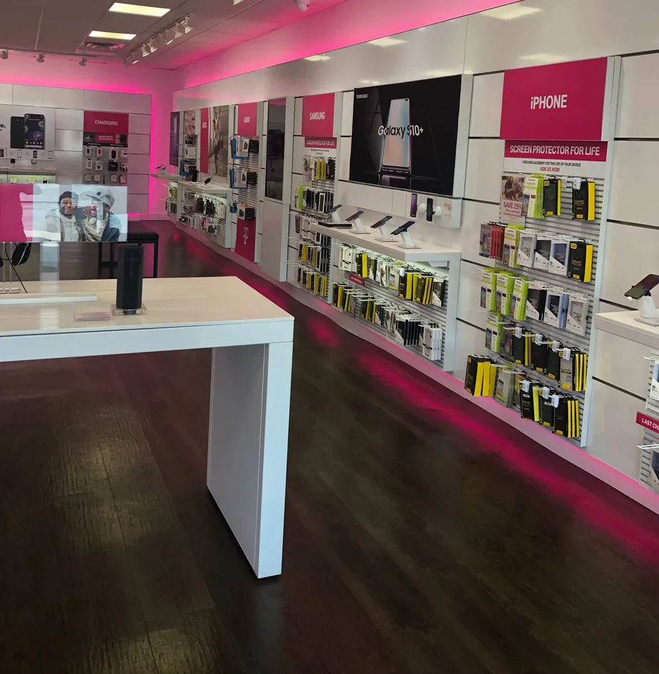 Interior photo of T-Mobile Store at Walnut St & Long Run Rd 2, McKeesport, PA