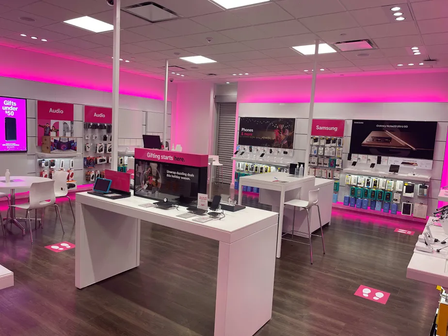 Interior photo of T-Mobile Store at N Winter Ave & NW 87th St, Kansas City, MO