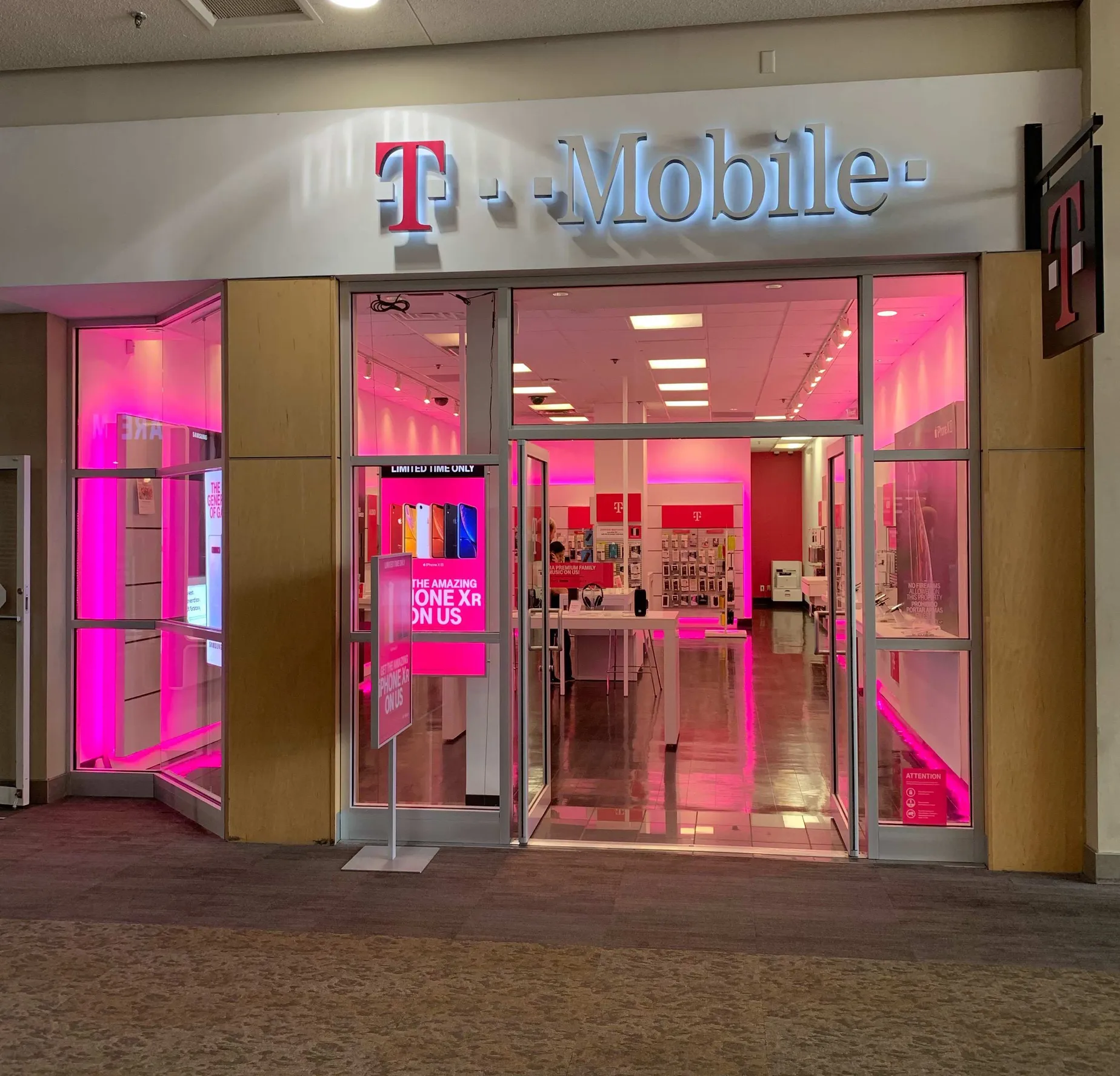 TMobile Hamilton Place Mall Chattanooga, TN