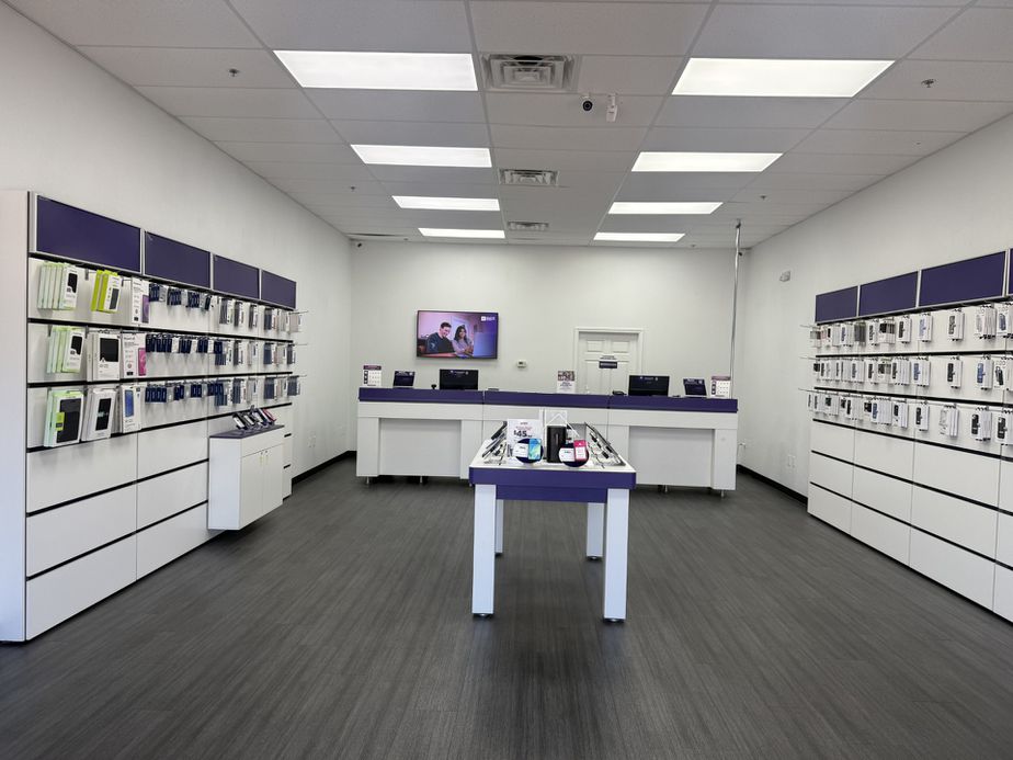 Metro by T-Mobile 1139 SE Military dr Suit 106 - 1139 SE Military dr Suit 106 
