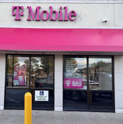 T-Mobile Authorized Retailer