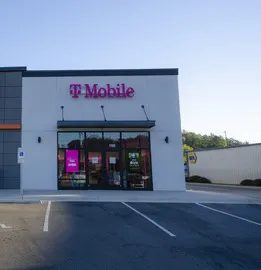  Exterior photo of T-Mobile Store at Anson Station, Wadesboro, NC 