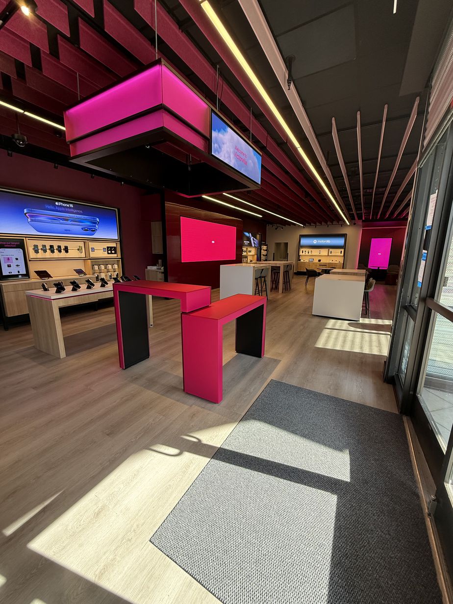  Interior photo of T-Mobile Store at Bear Valley Rd & Dunia Rd, Victorville, CA 