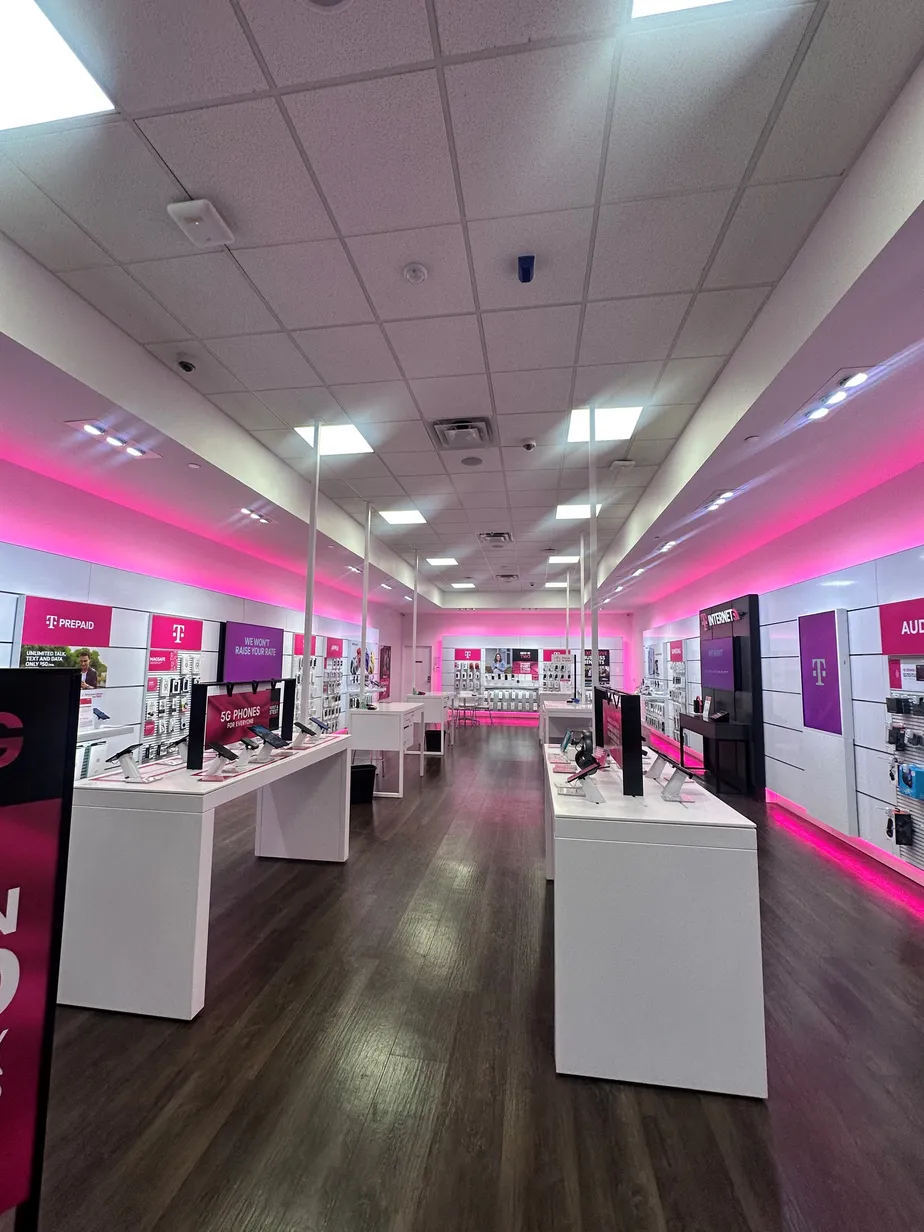 Interior photo of T-Mobile Store at Park Meadows, Lone Tree, CO