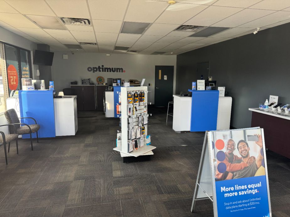  Muskogee 8117 Inside Store.jpg 