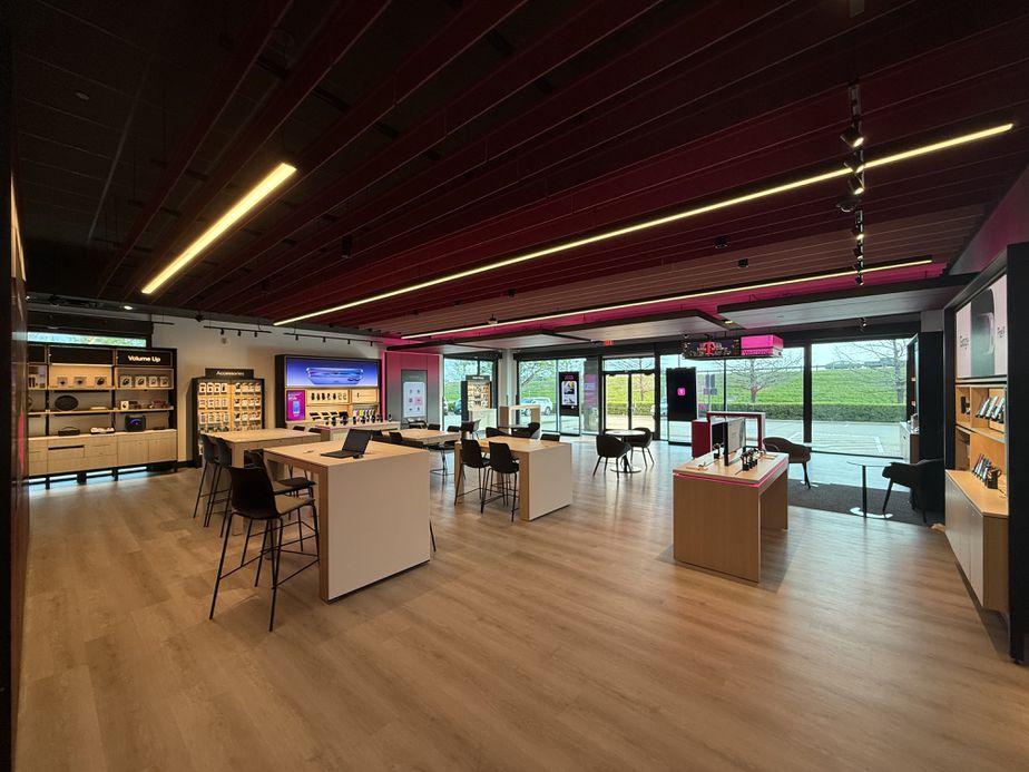Interior photo of T-Mobile Store at W Debbie Ln & Hwy 287 N, Mansfield, TX