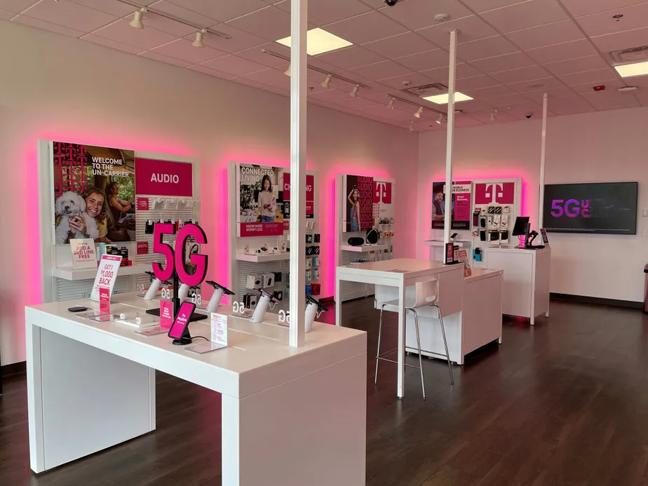 Interior photo of T-Mobile Store at Jackson Ave W & Allison Cove, Oxford, MS
