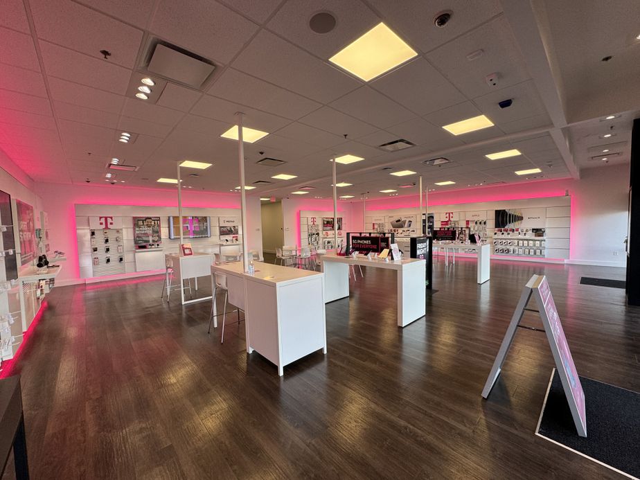 Interior photo of T-Mobile Store at Derek Dr & Gerstner Meml Blvd, Lake Charles, LA