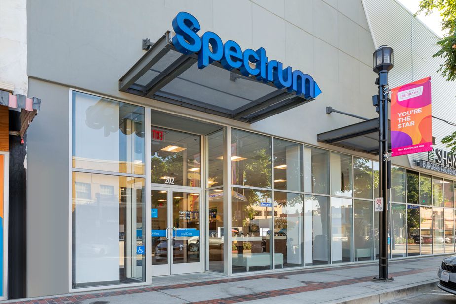 Spectrum - 202-204 North San Fernando Blvd 