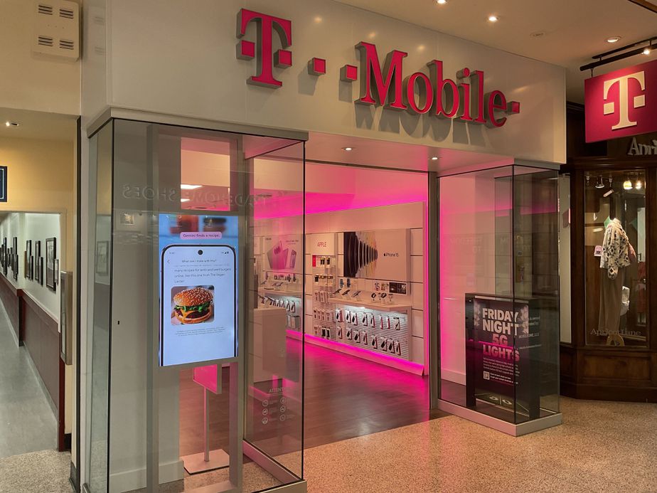 Exterior photo of T-Mobile Store at Southgate Mall, Missoula, MT