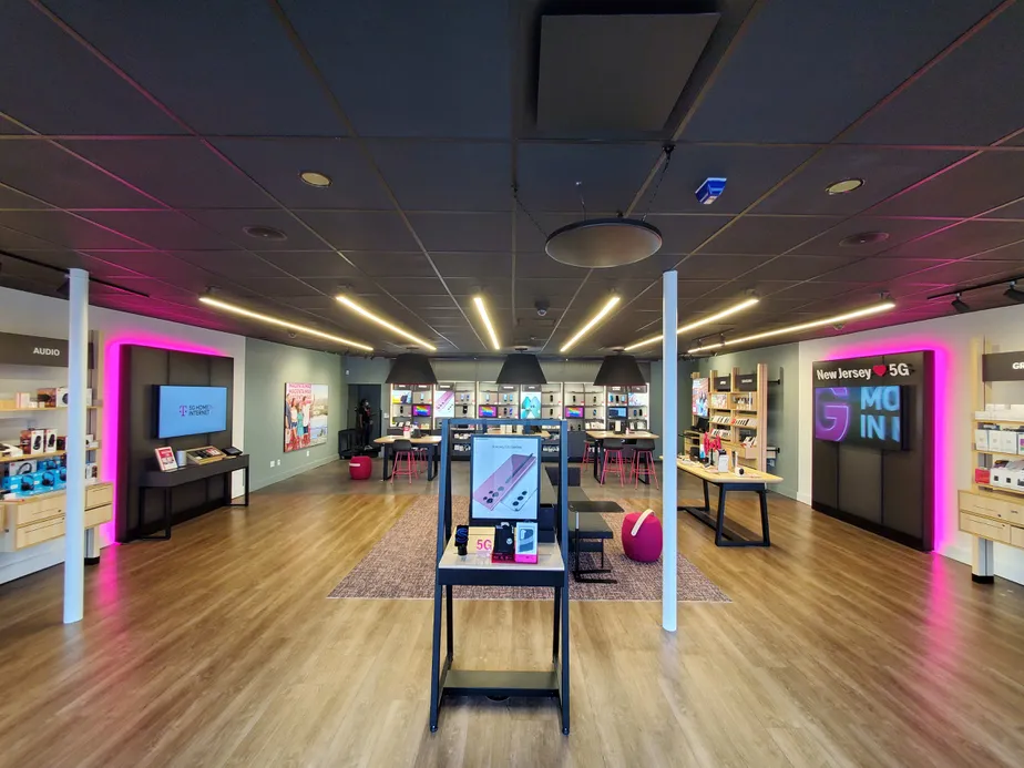 Interior photo of T-Mobile Store at Totowa & Rt46, Totowa, NJ