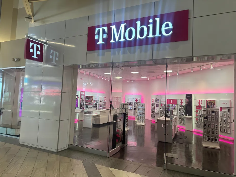  Exterior photo of T-Mobile Store at Great Mall, Milpitas, CA 