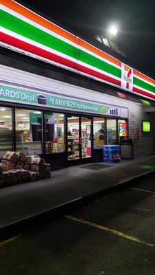 Image gallery for 7-Eleven