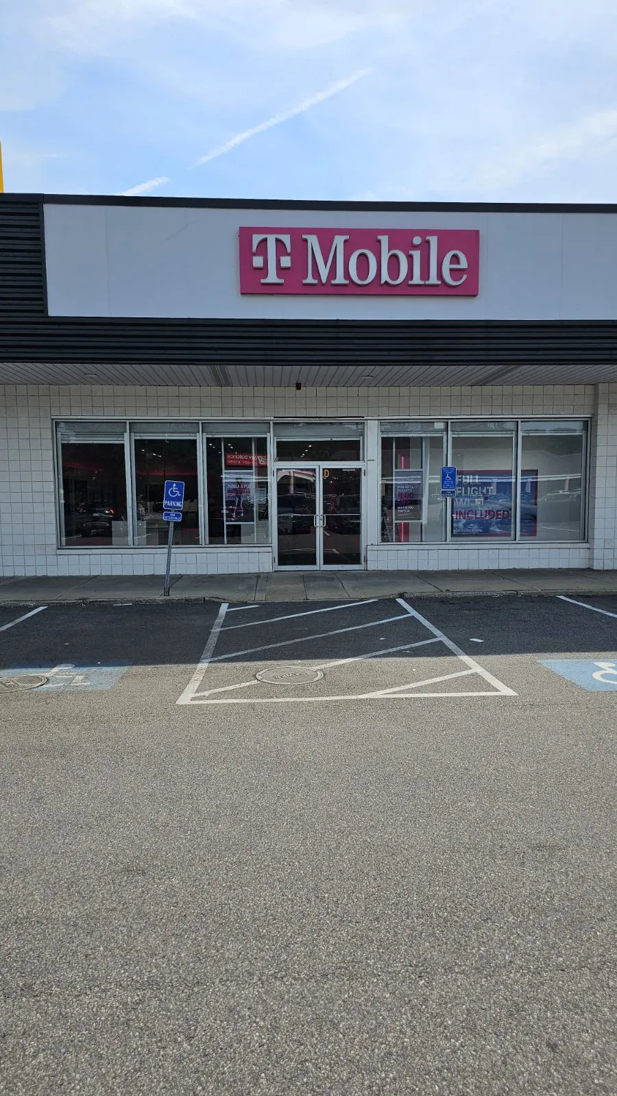  Exterior photo of T-Mobile Store at Stockwell & Harrison, Avon, MA 
