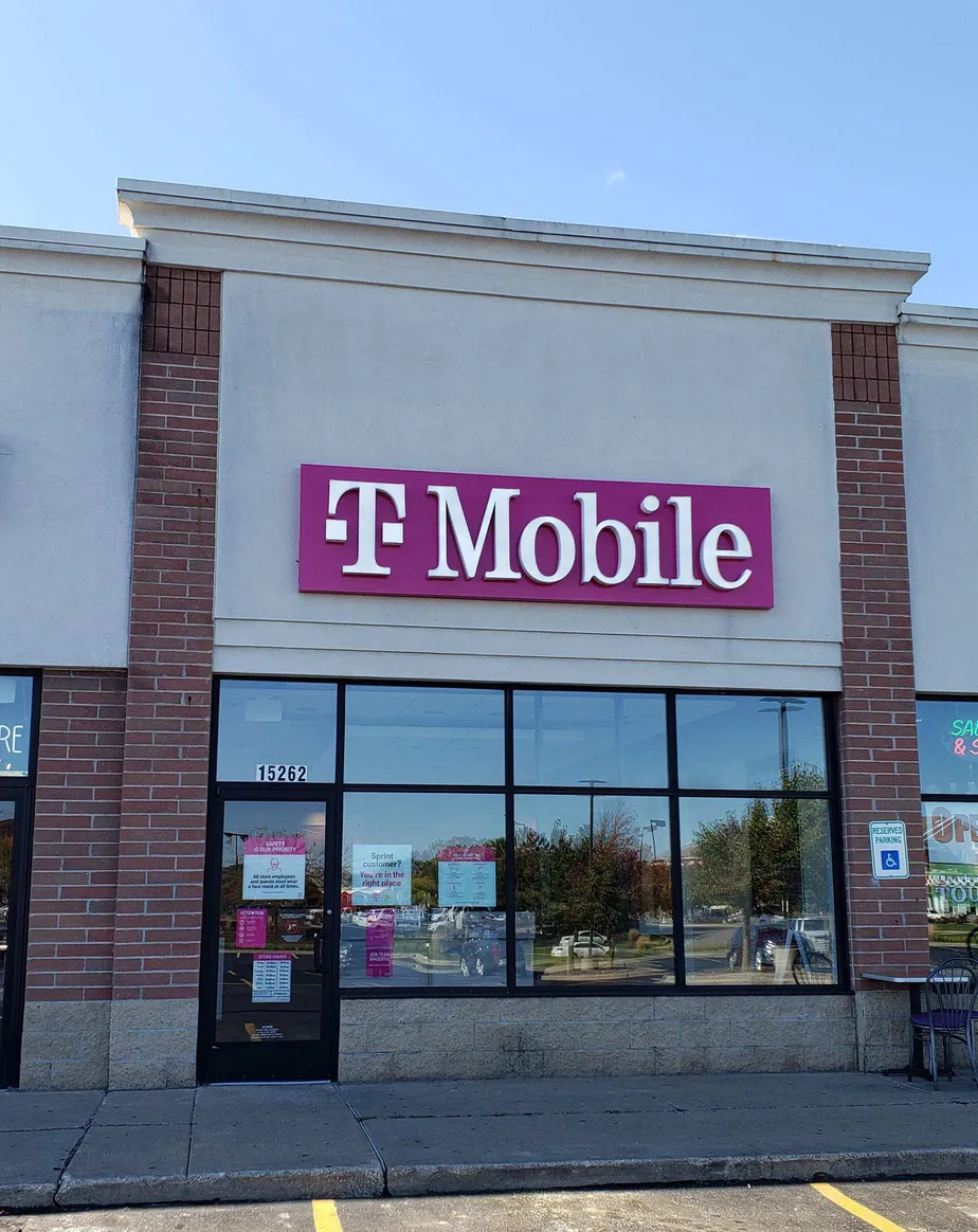 Exterior photo of T-Mobile store at Center Lake Dr & Northlake Commons Blvd, Charlotte, NC