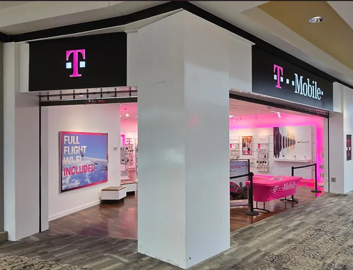  Exterior photo of T-Mobile Store at The Avenues, Jacksonville, FL 