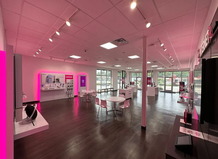 Interior photo of T-Mobile Store at Bells Hwy & Mt Carmel Rd, Walterboro, SC