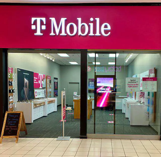  Exterior photo of T-Mobile store at Frontier Mall, Cheyenne, WY 