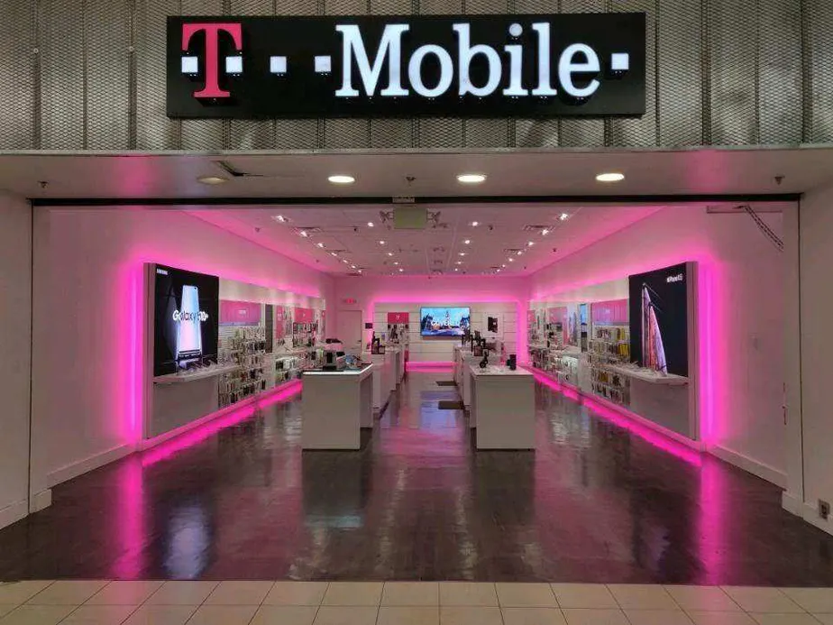 Exterior photo of T-Mobile store at Stroud Mall, Stroudsburg, PA