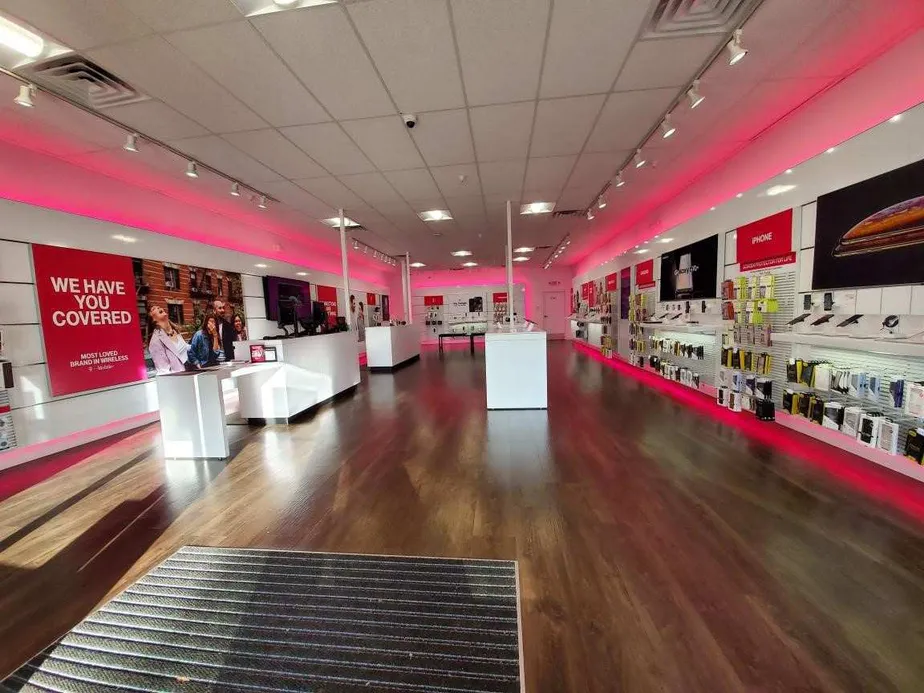 Interior photo of T-Mobile Store at Commercial Way & Trenton Ave, Spring Hill, FL