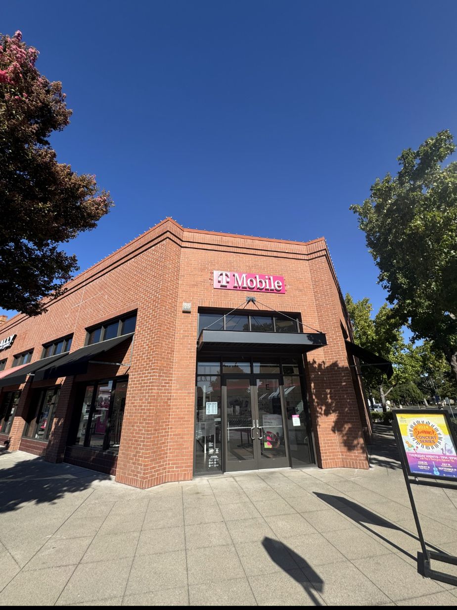 Exterior photo of T-Mobile Store at Downtown Pleasant Hill, Pleasant Hill, CA