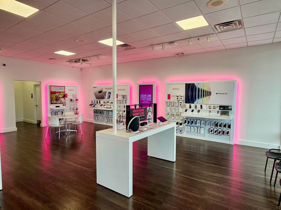 Interior photo of T-Mobile Store at Route 9 & Bethel Rd, Somers Point, NJ