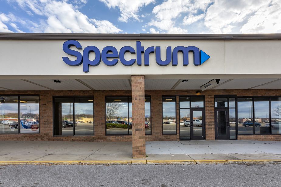Spectrum - 442 Howe Ave 