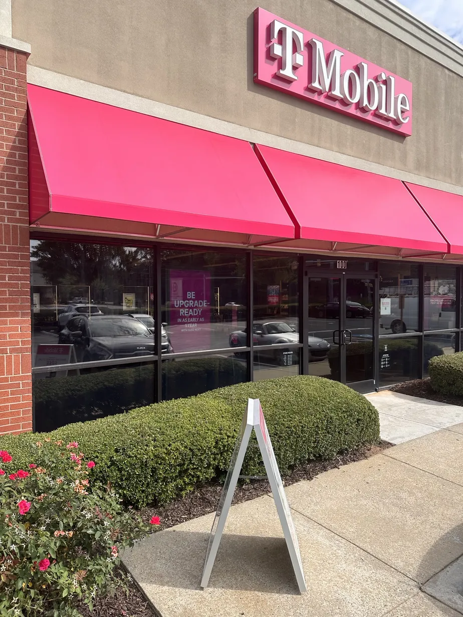 Exterior photo of T-Mobile Store at Shallowford, Marietta, GA
