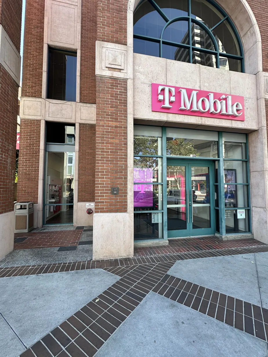  Exterior photo of T-Mobile Store at Brand & Wilson, Glendale, CA 