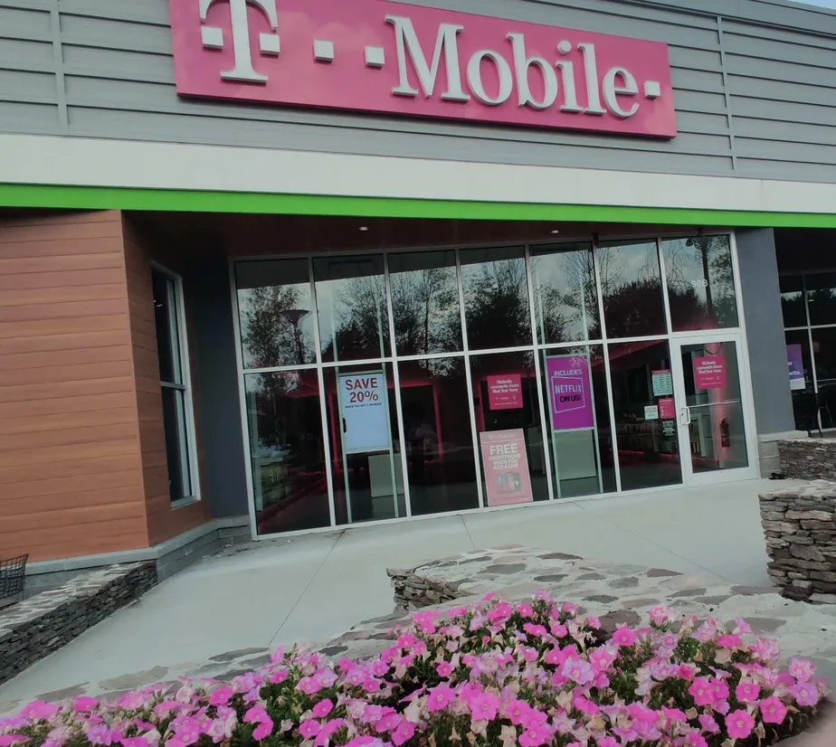 Exterior photo of T-Mobile store at Boston Post Rd & Northboro Rd E, Marlborough, MA