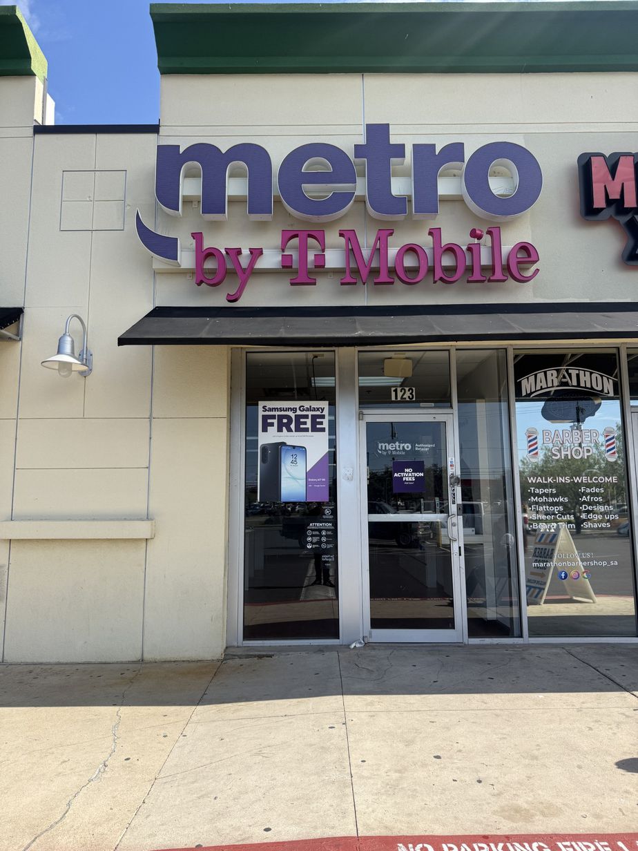 Metro by T-Mobile 2902 Goliad Rd - 2902 Goliad Rd 