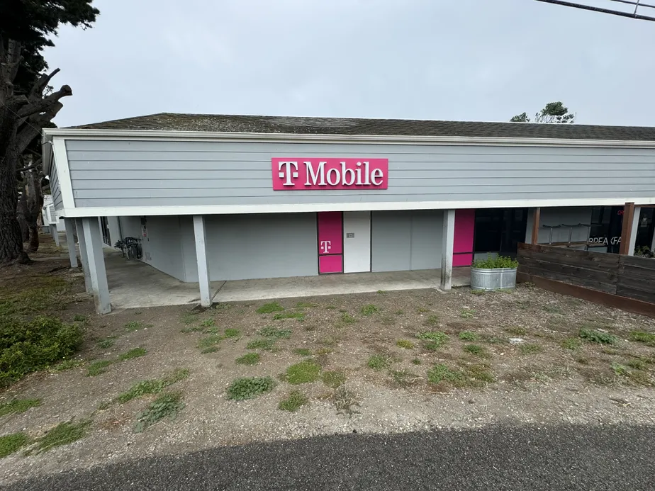  Exterior photo of T-Mobile Store at Strawflower Village, Half Moon Bay, CA 