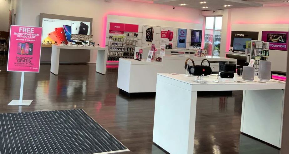 Interior photo of T-Mobile Store at Rosecrans & Ocean Gate, Hawthorne, CA