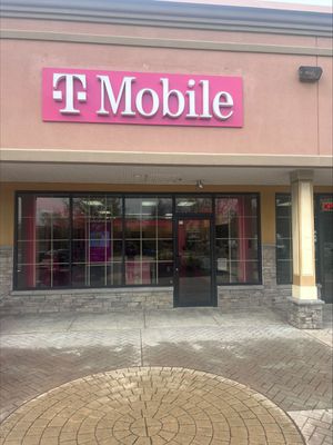 T-Mobile Authorized Retailer