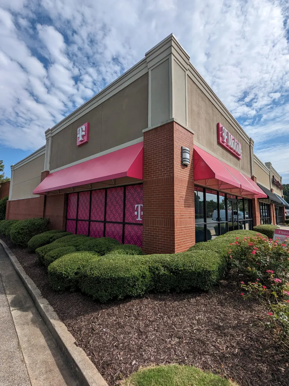 Exterior photo of T-Mobile Store at Shallowford, Marietta, GA