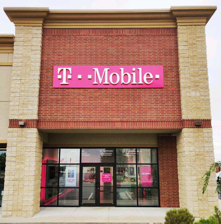 Exterior photo of T-Mobile store at S Range Line Rd & 18th St, Joplin, MO