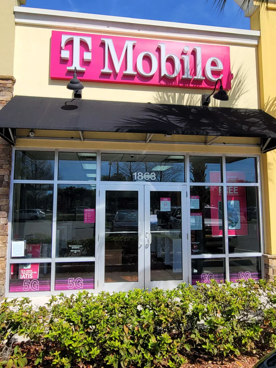Exterior photo of T-Mobile store at State Road 44 & Fl 44, New Smyrna Beach, FL
