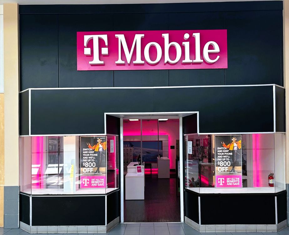 Exterior photo of T-Mobile Store at Nittany Mall, State College, PA