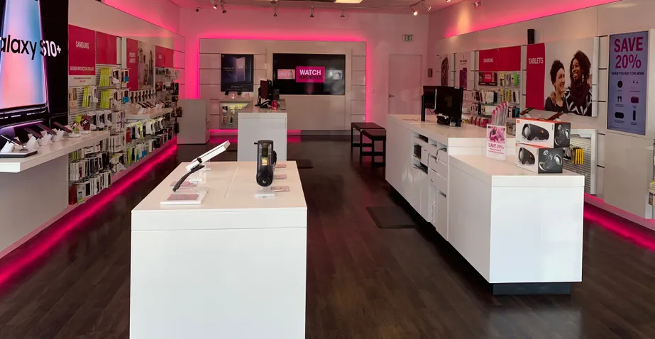  Interior photo of T-Mobile Store at 800 N & 1200 W, Orem, UT 