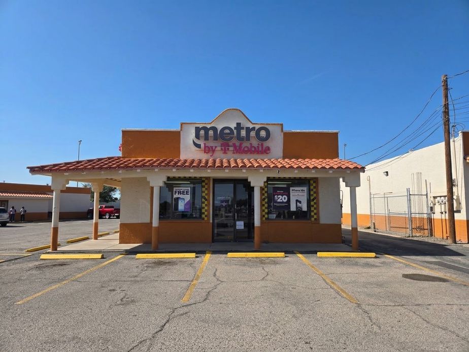Metro by T-Mobile 12004 Socorro Rd - 12004 Socorro Rd 