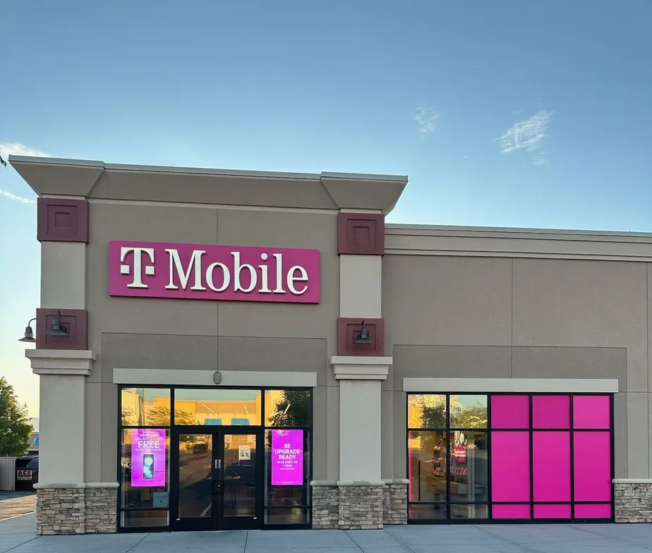  Exterior photo of T-Mobile Store at Jordan Landing, West Jordan, UT 