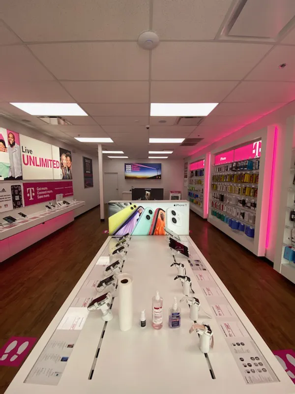  Interior photo of T-Mobile Store at Cochise Crossroads Shpg  Ctr, Sierra Vista, AZ 