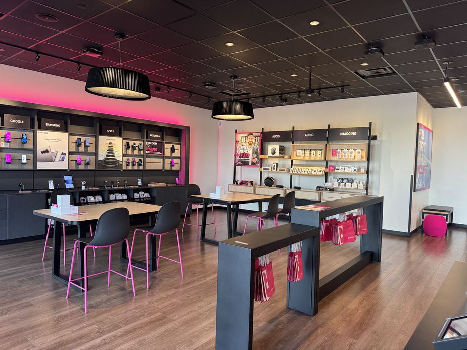 Interior photo of T-Mobile Store at Downtown Crossing, Detroit Lakes, MN