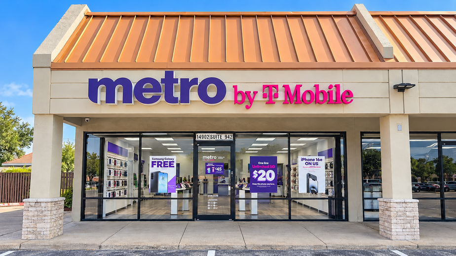 Metro by T-Mobile 14902 Preston Rd - 14902 Preston Rd 