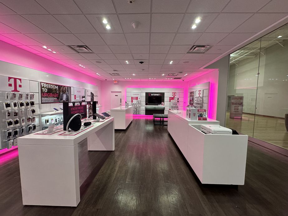 Interior photo of T-Mobile Store at Potomac Mills, Woodbridge, VA