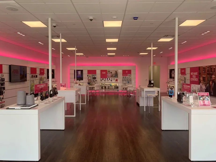 Interior photo of T-Mobile Store at Dodge & 120th, Omaha, NE