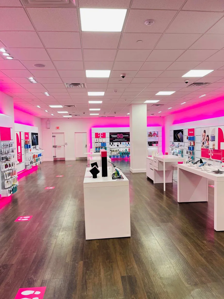 Interior photo of T-Mobile Store at Fashion District Of Philadelphia, Philadelphia, PA