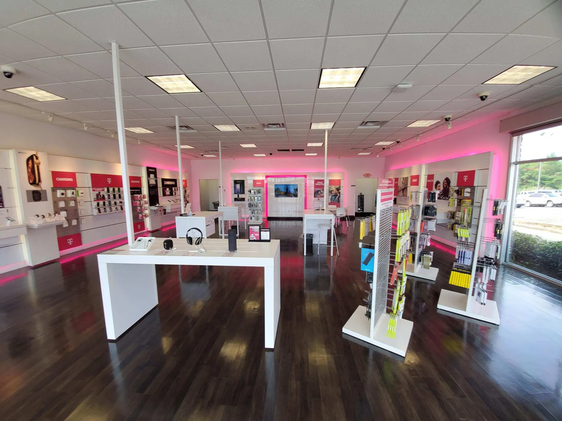 TMobile Hwy 98 & Lake Hattiesburg, MS