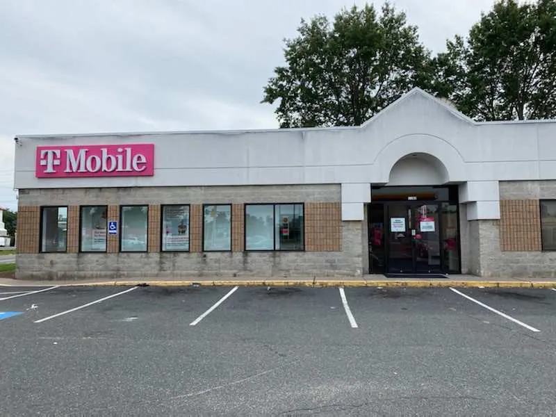 Exterior photo of T-Mobile store at Riverdale St & Myron St, West Springfield, MA